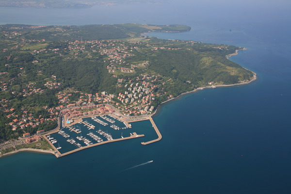 Foto da aereo della casa